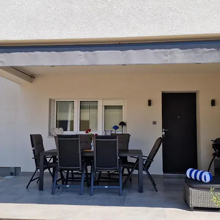 Apartment Mila Crikvenica