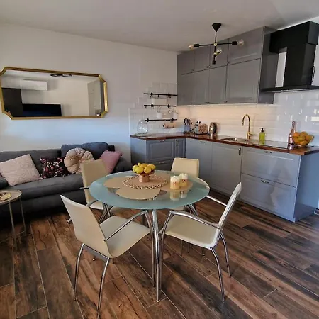 Mila Apartment *